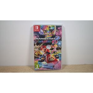 Mario Kart 8 Deluxe (Nintendo Switch, 2017) – Complete with Case & Cartridge
